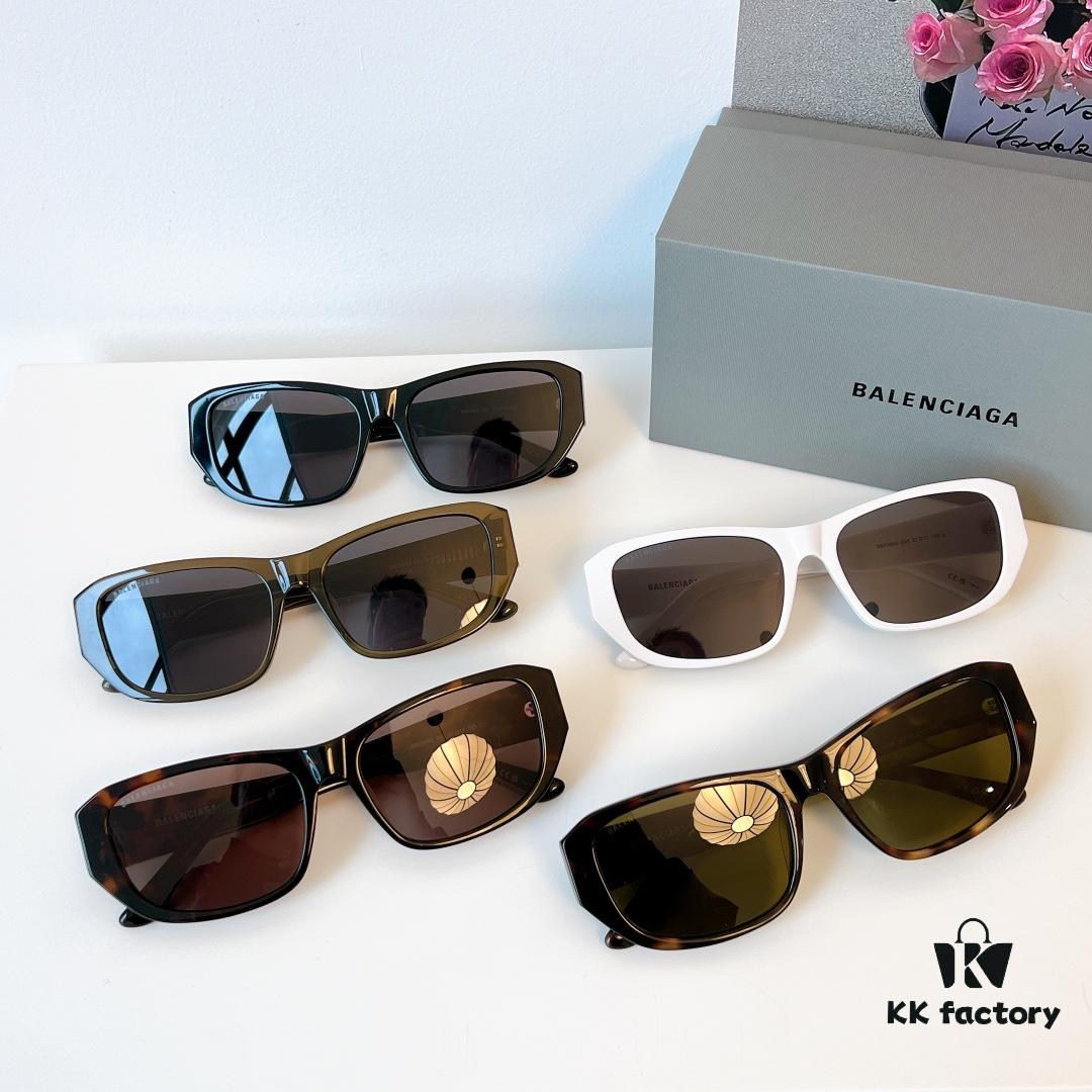 6931ad7fccd8ab3d7afa1bf3 BALENCIAGA Sunglasses Model BB0365S Size 57 17-145