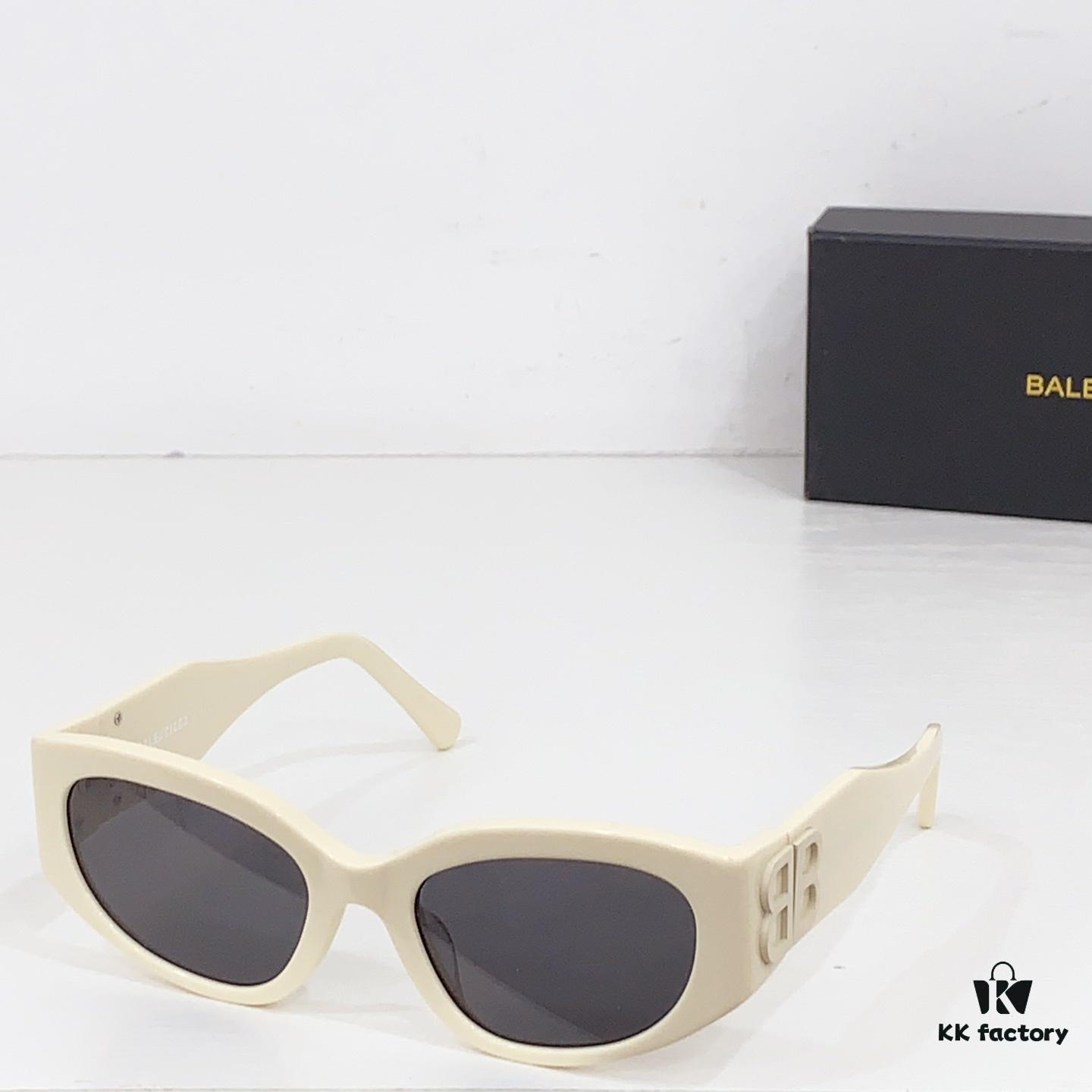 135 BALENCIAGA New Color Trendy Sunglasses for Stylish Looks 🕶️