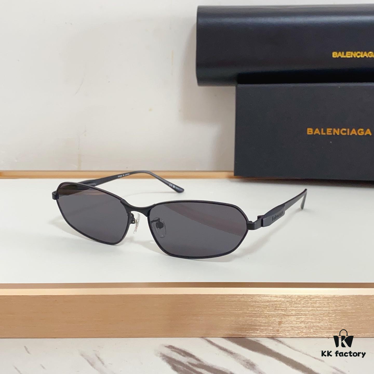 6931ad95ccd8ab3d7afa1d12 140 Balenciaga BB0355S Sculptural Metal-Temple Futuristic Oval Frame Sunglasses