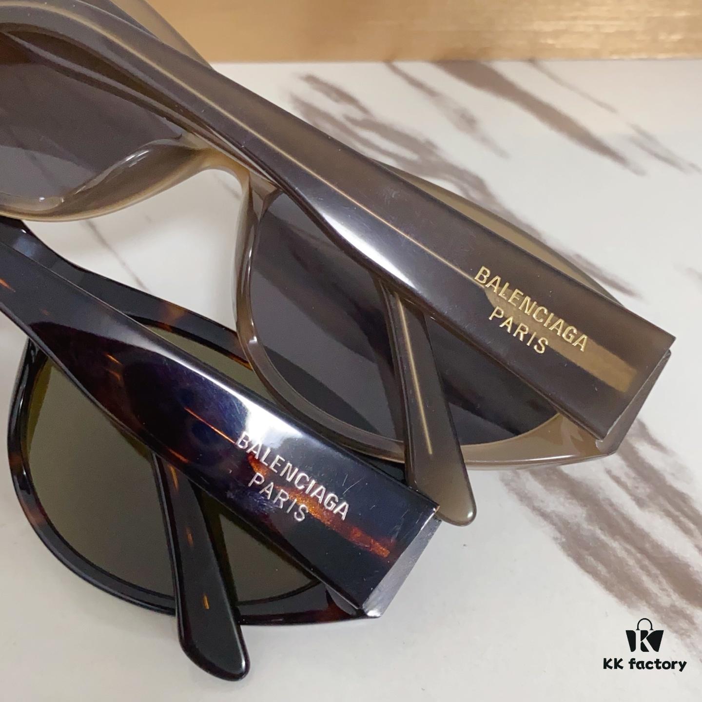 140 BALENCIAGA BB0367 Sunglasses
