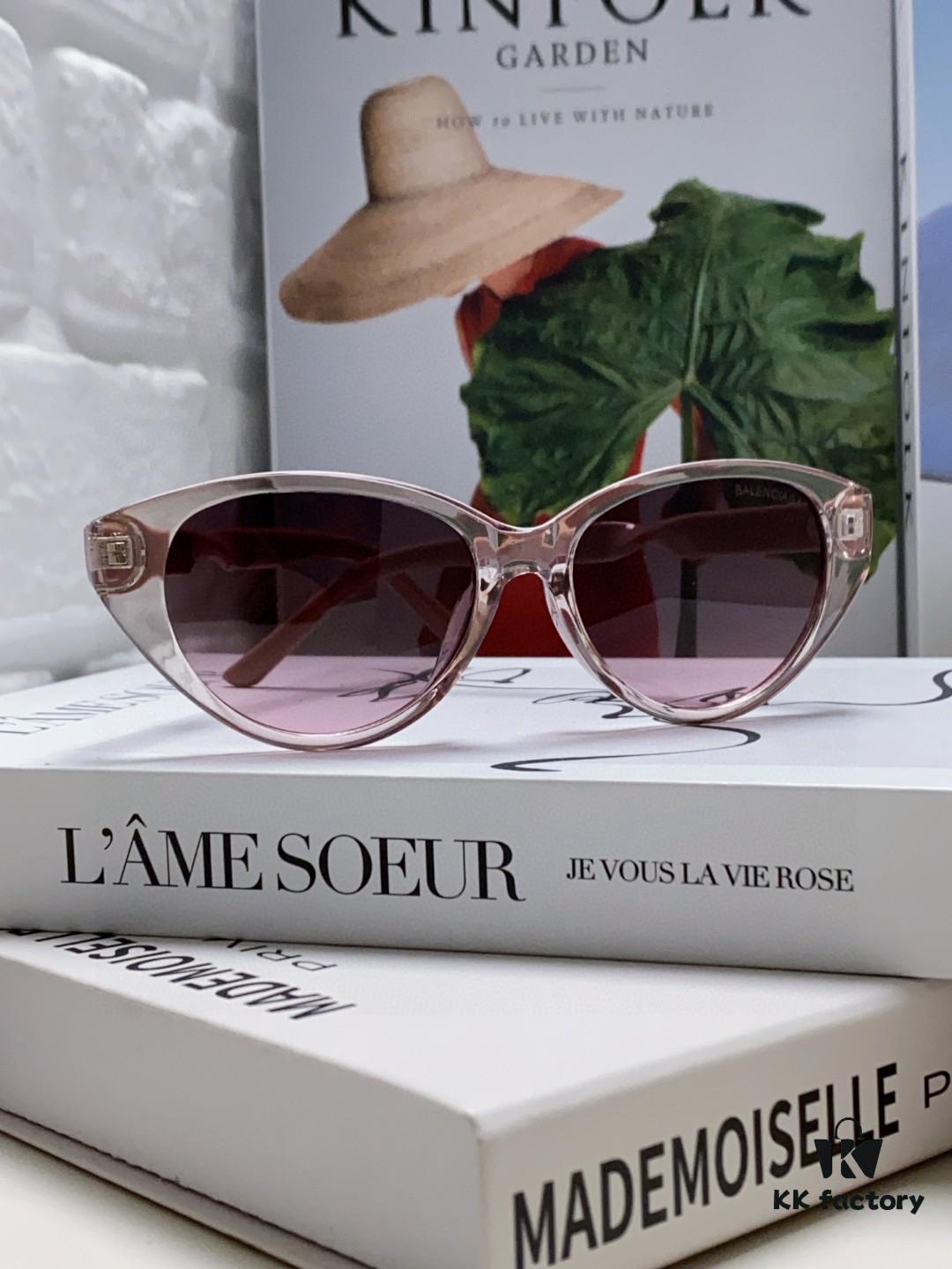 6931ad99ccd8ab3d7afa1d56 BALENCIAGA Balenciaga Latest Unique Frame Design Instantly Loved Minimalist Small Frame High-Quality Eyewear Sunglasses