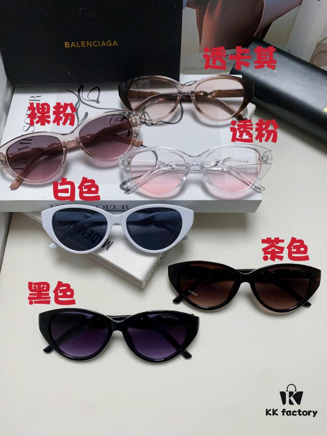 6931ad9accd8ab3d7afa1d5e BALENCIAGA Balenciaga Latest Unique Frame Design Instantly Loved Minimalist Small Frame High-Quality Eyewear Sunglasses
