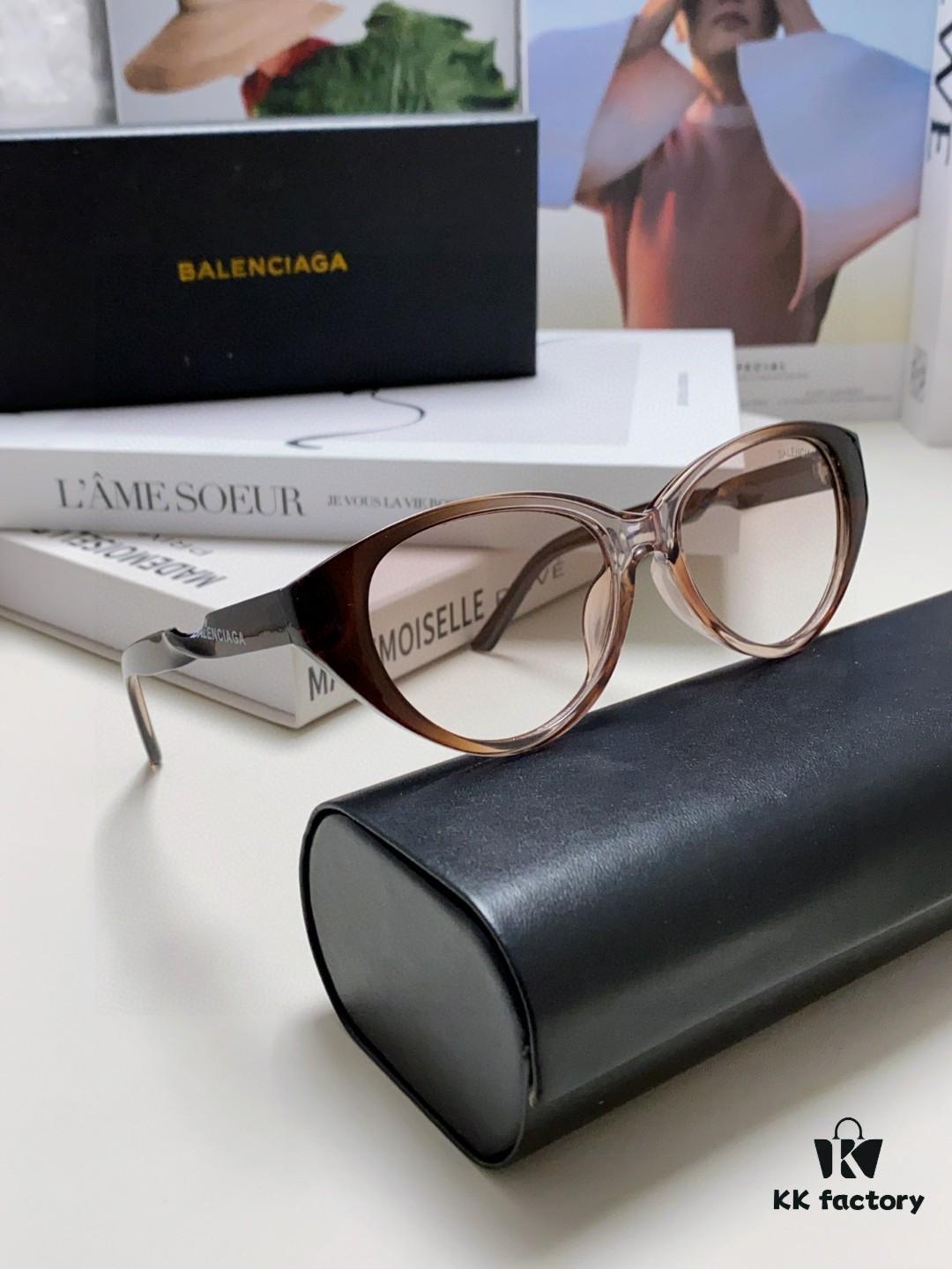 6931ad9accd8ab3d7afa1d66 BALENCIAGA Balenciaga Latest Unique Frame Design Instantly Eye-Catching Minimalist Small Frame High-Quality Eyewear Sunglasses
