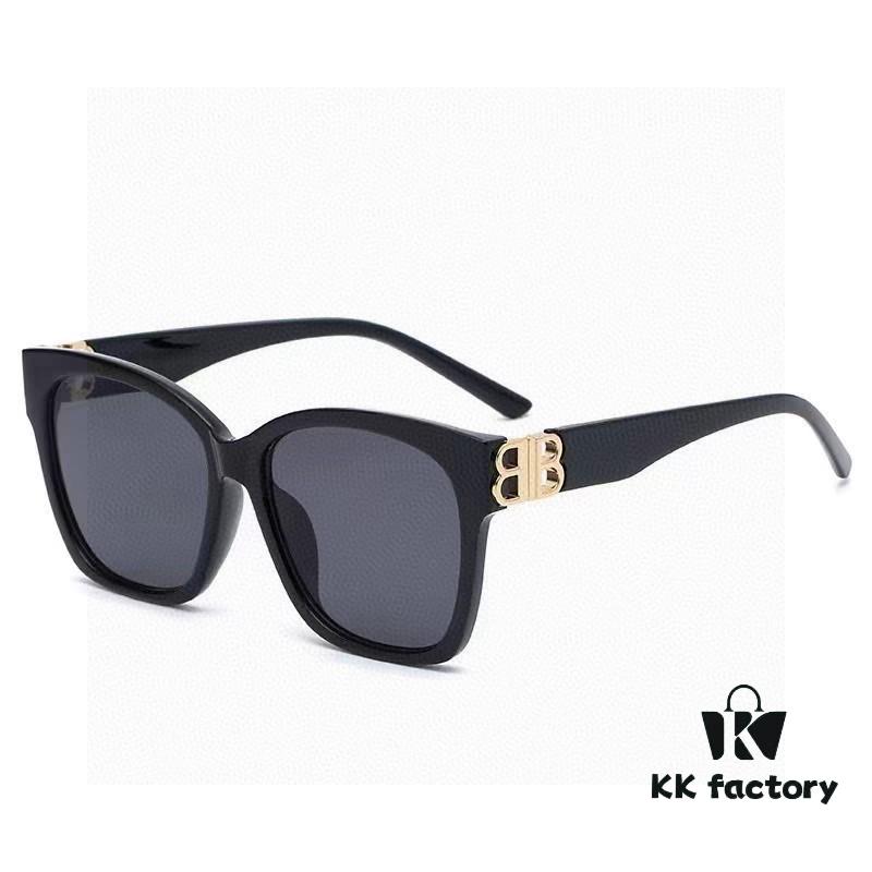 6931ad9bccd8ab3d7afa1d6c BALENCIAGA Balenciaga Latest Unique Frame Design Instantly Eye-Catching Minimalist Small Frame High-Quality Eyewear Sunglasses