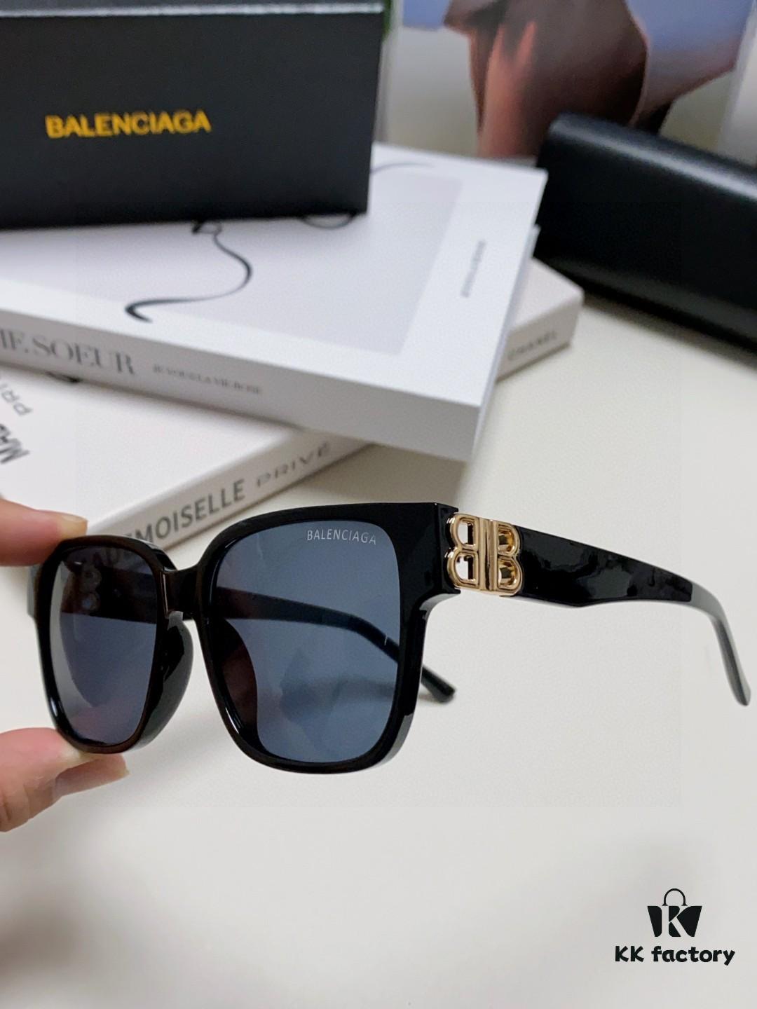 6931ad9bccd8ab3d7afa1d72 BALENCIAGA Balenciaga Latest Unique Frame Design Instantly Eye-Catching Minimalist Small Frame High-Quality Eyewear Sunglasses