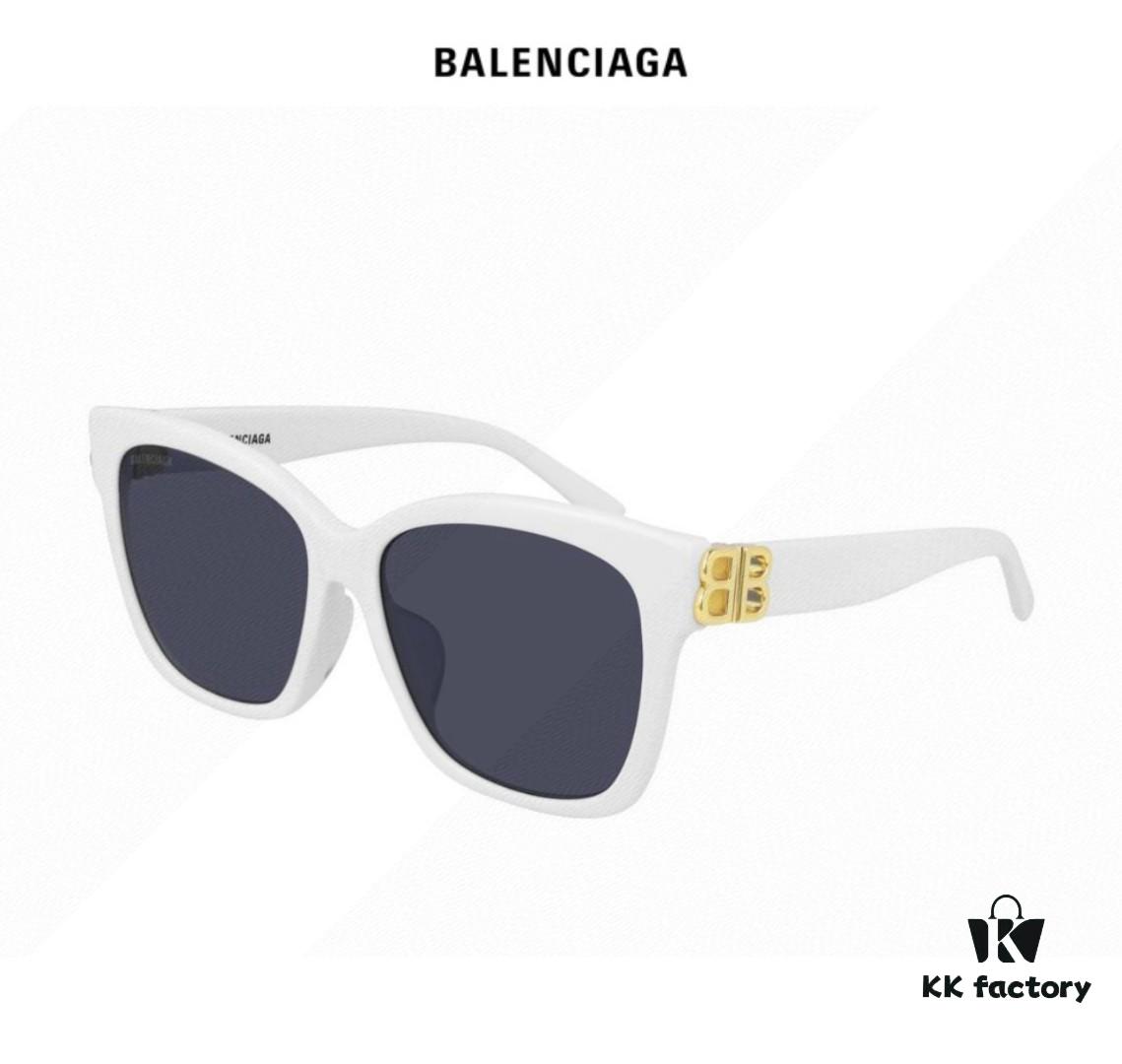 6931ad9dccd8ab3d7afa1d84 Balenciaga Square Retro Sunglasses with Gold BB Logo and Folding Hinge