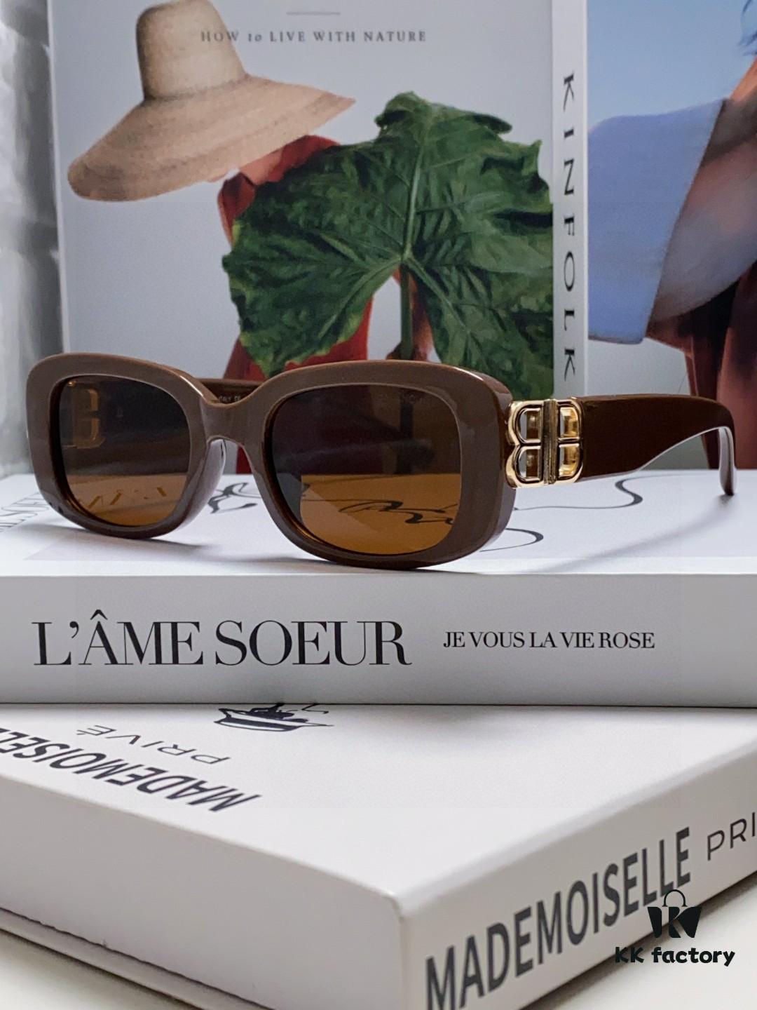 6931ada2ccd8ab3d7afa1dbd Balenciaga 2025 New Arrival Women's Fashion Classic BB Narrow Frame Sunglasses BB0310SK Eyewear