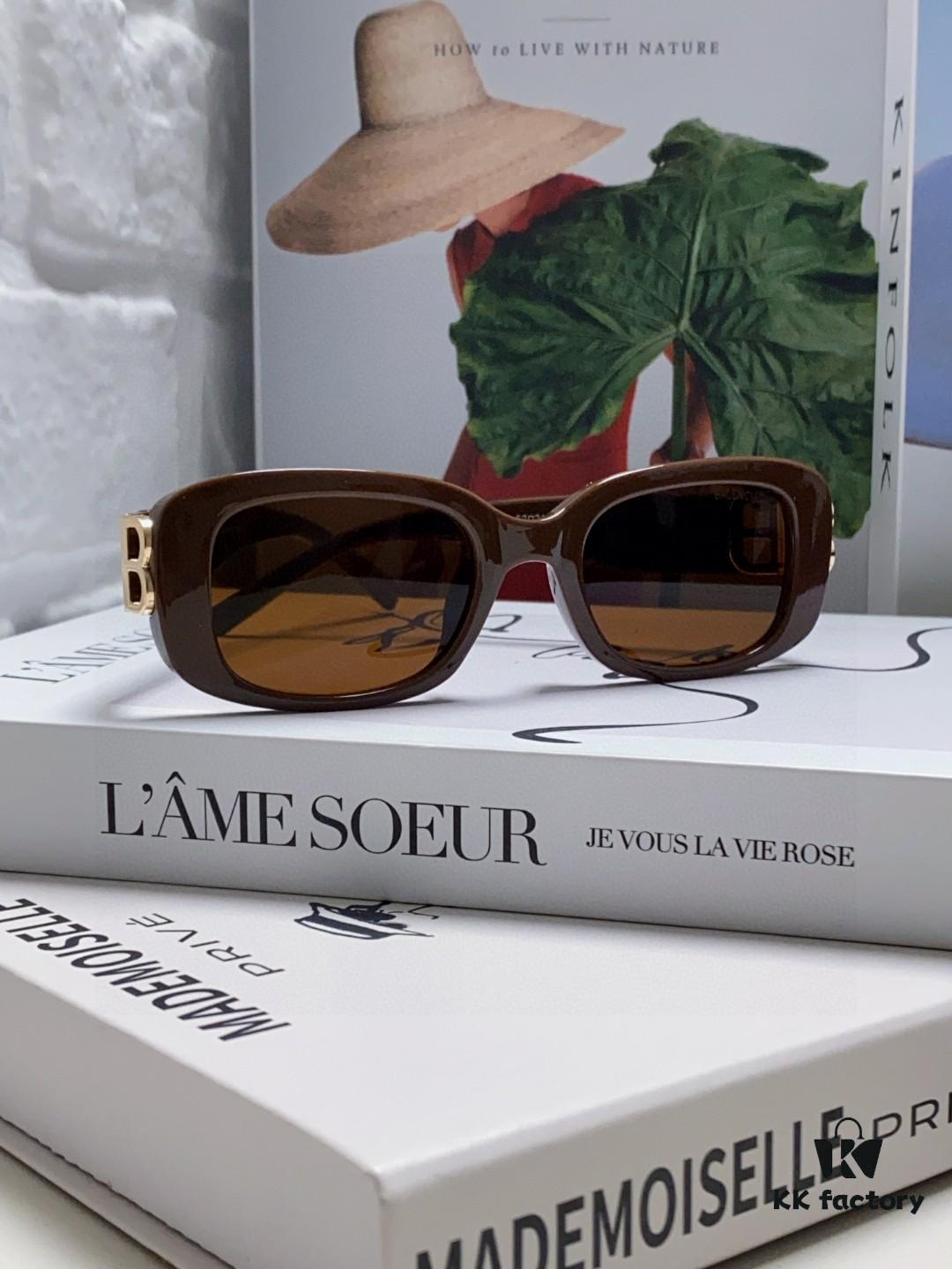6931ada2ccd8ab3d7afa1dbe Balenciaga 2025 New Arrival Women's Fashion Classic BB Narrow Frame Sunglasses BB0310SK Eyewear