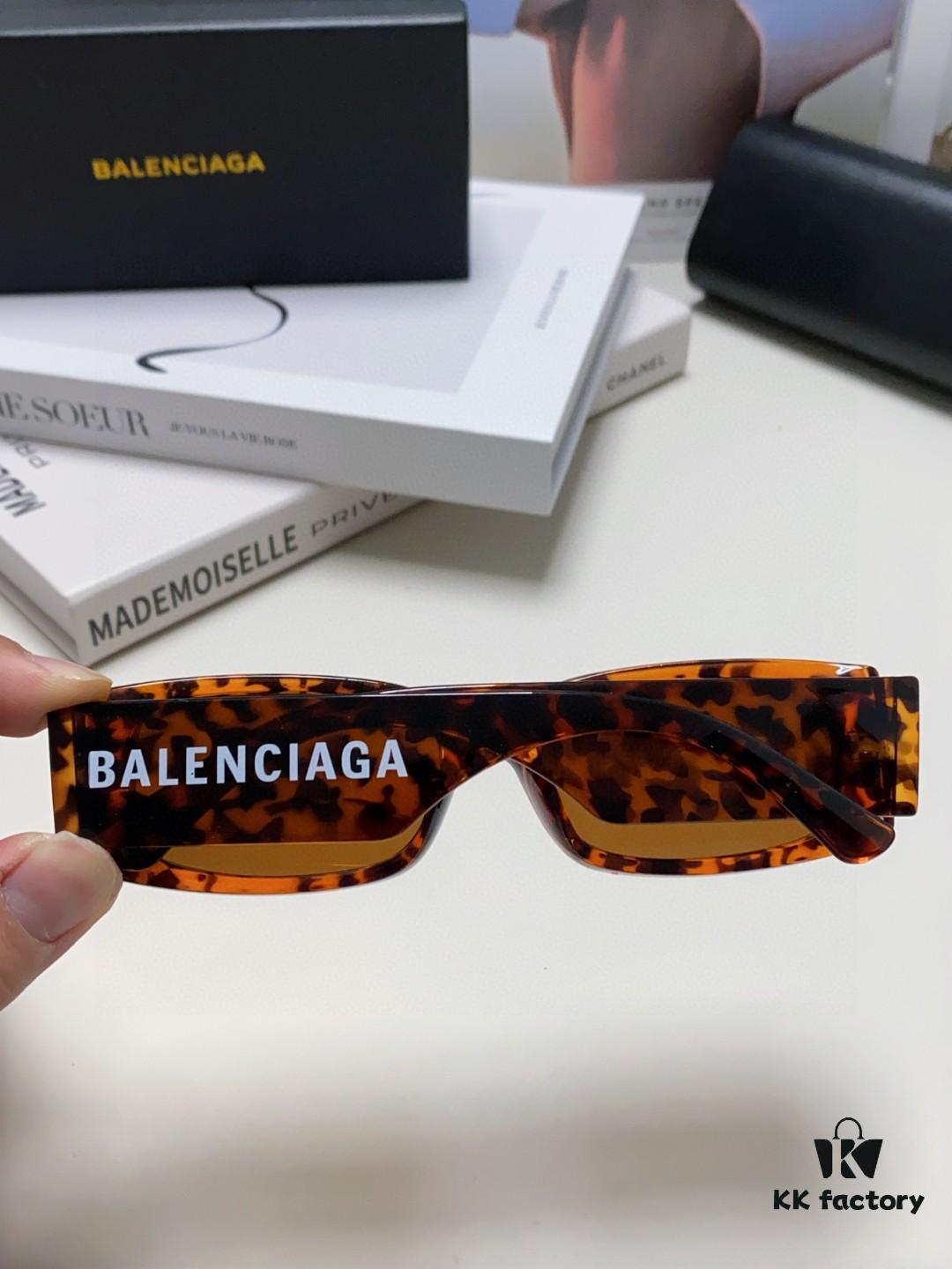 6931ada4ccd8ab3d7afa1ddf Balenciaga 2025 Hit Spring-Summer New Arrival Futuristic Sunglasses Unisex Sporty Fashion Minimalist Style