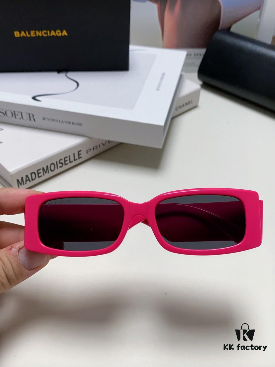 Balenciaga 2025 Spring/Summer New Arrival Futuristic Sunglasses, Sporty and Minimalist Unisex Fashion