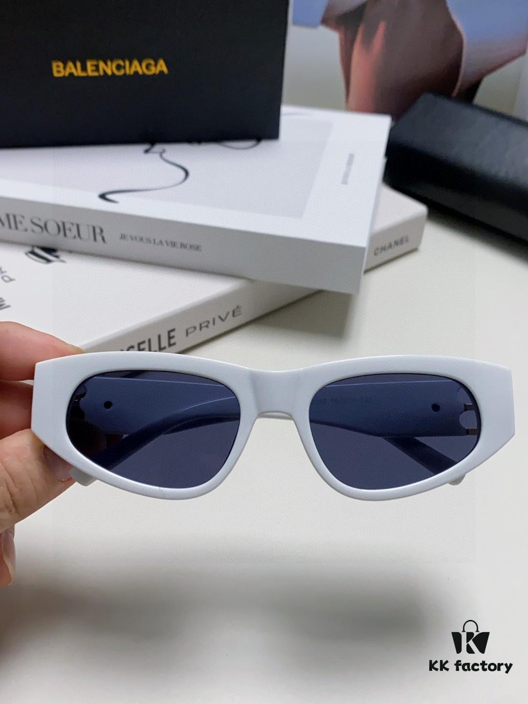 6931ada8ccd8ab3d7afa1e15 Balenciaga Black Sunglasses Double B Streetwear Style Women's Summer Sun Glasses Ins 2025 New Hip-Hop Retro Fashion High-End UV Protection Sunglasses