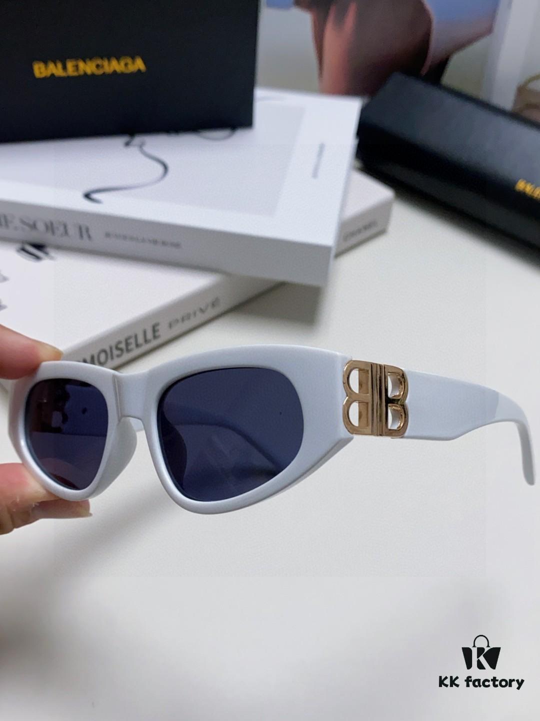 6931ada8ccd8ab3d7afa1e17 Balenciaga Black Sunglasses Double B Streetwear Style Women's Summer Sun Glasses Ins 2025 New Hip-Hop Retro Fashion High-End UV Protection Sunglasses