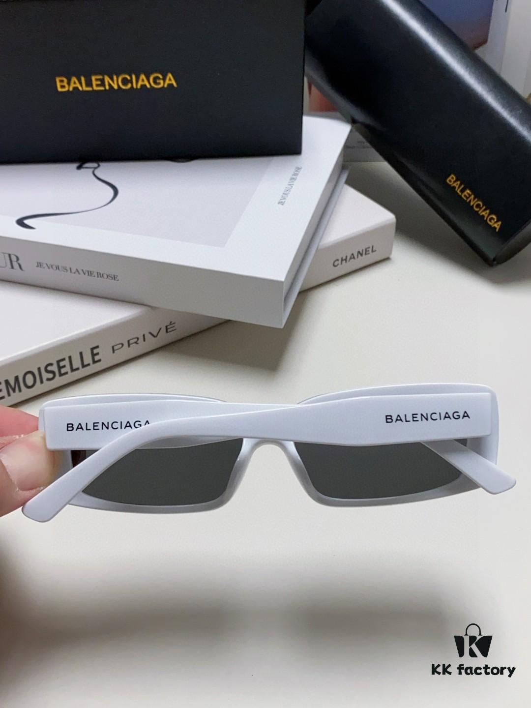 6931adaaccd8ab3d7afa1e34 Balenciaga 2025 New Arrival European and American Fashion Statement Square Sunglasses, Instagram-Trending Rectangular Sun Glasses with Wide Lettering, Avant-Garde Unisex Eyewear