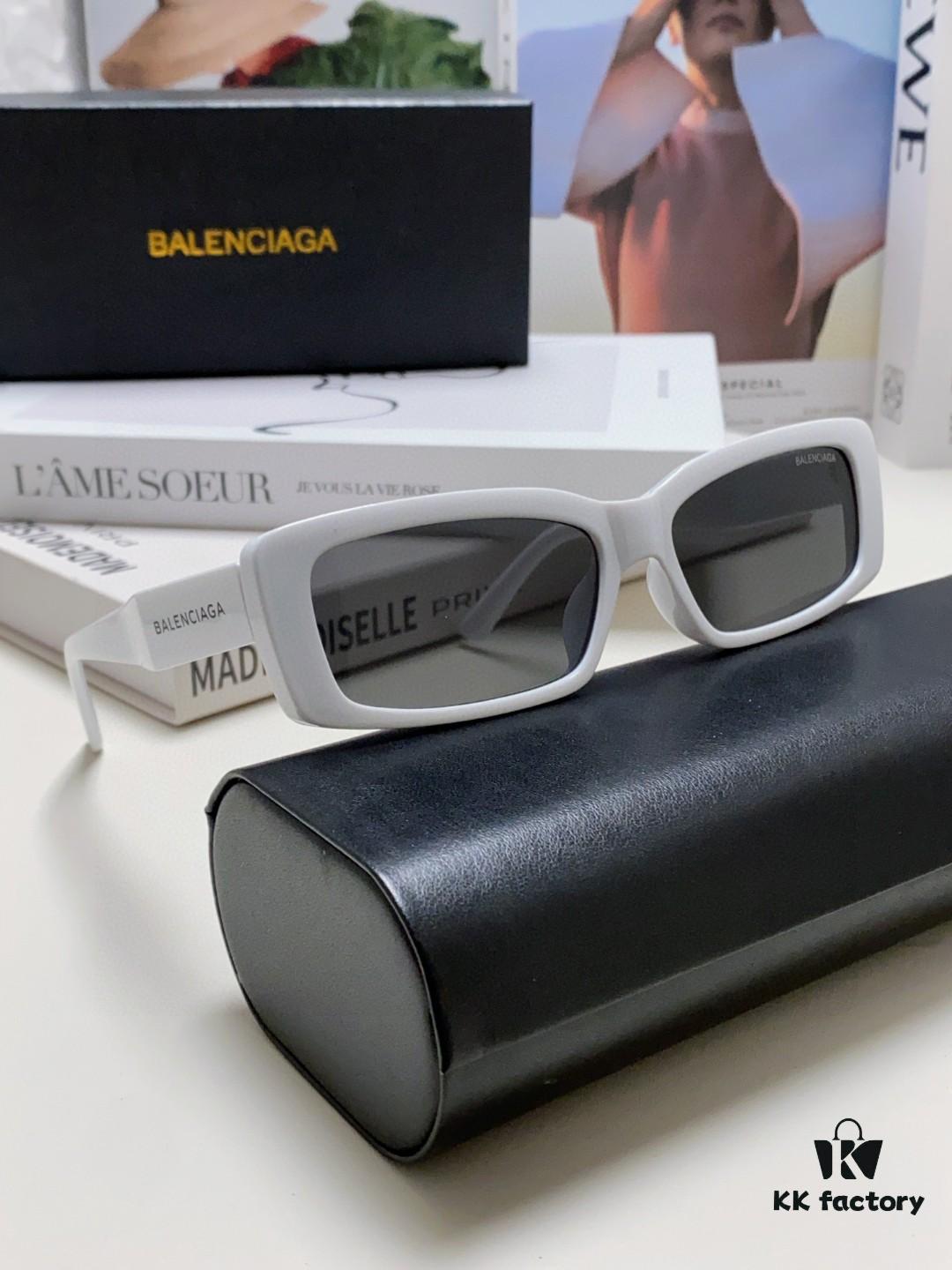 6931adaaccd8ab3d7afa1e37 Balenciaga 2025 New Arrival European and American Fashion Statement Square Sunglasses, Instagram-Trending Rectangular Sun Glasses with Wide Lettering, Avant-Garde Unisex Eyewear