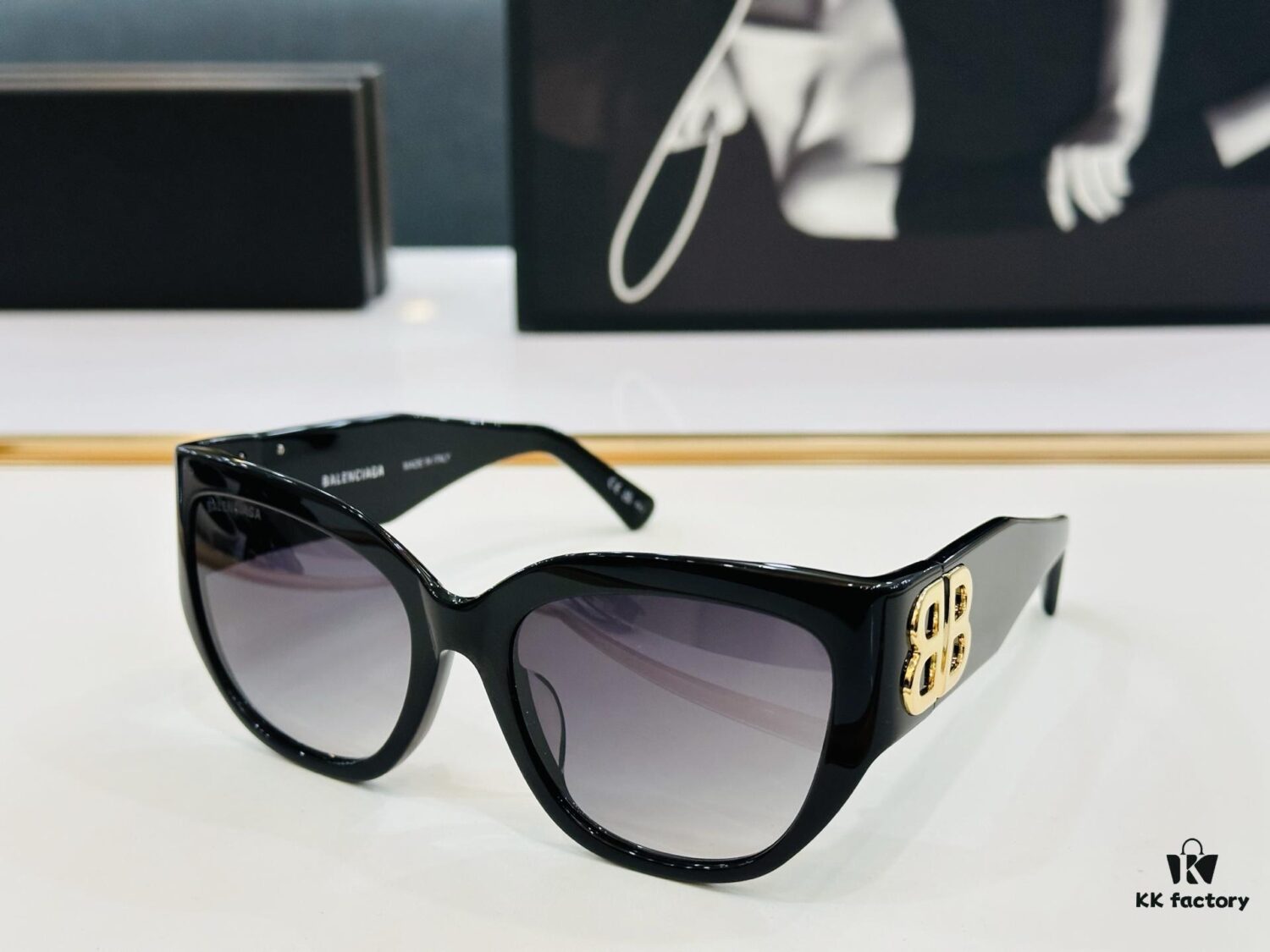 6931adabccd8ab3d7afa1e45 BALENCIAGA BB0323SK Size 55□19-125, Unique and Stylish Design, Highly Versatile Sunglasses