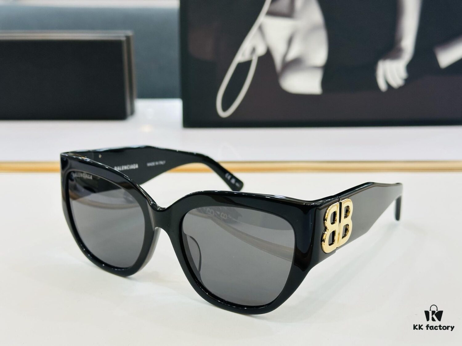 6931adabccd8ab3d7afa1e47 BALENCIAGA BB0323SK Size 55□19-125, Unique and Stylish Design, Highly Versatile Sunglasses