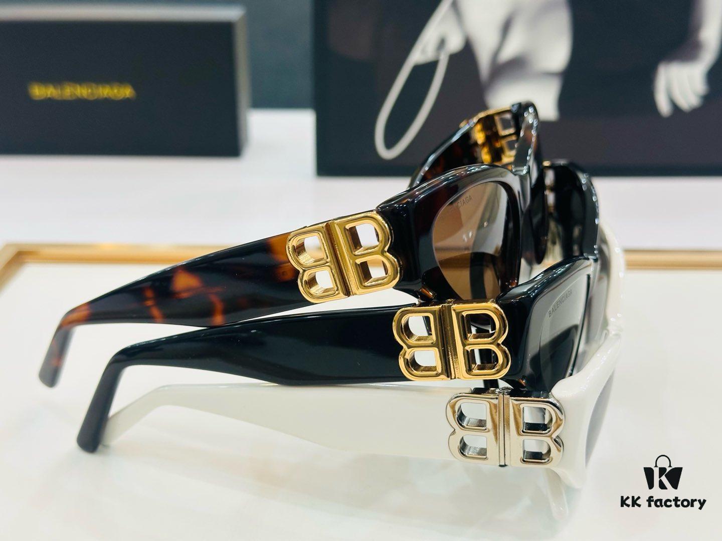 6931adafccd8ab3d7afa1e77 BALENCIAGA Balenciaga BB03130 Size: 54×17-135 Unique Design That Wins You Over at First Sight, Extremely Versatile and Stylish, Premium Quality Sunglasses