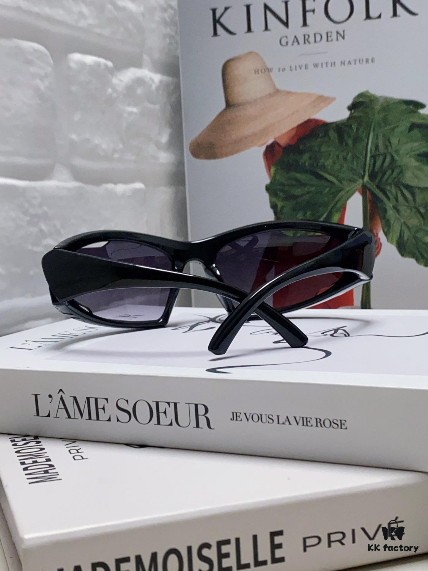 6931adb3ccd8ab3d7afa1eac BALENCIAGA Dynamorectangle Fashion Sunglasses 2024 New Arrival Elegant and Avant-Garde Unisex Stylish Retro Comfortable UV Protection Sunglasses BB0318S