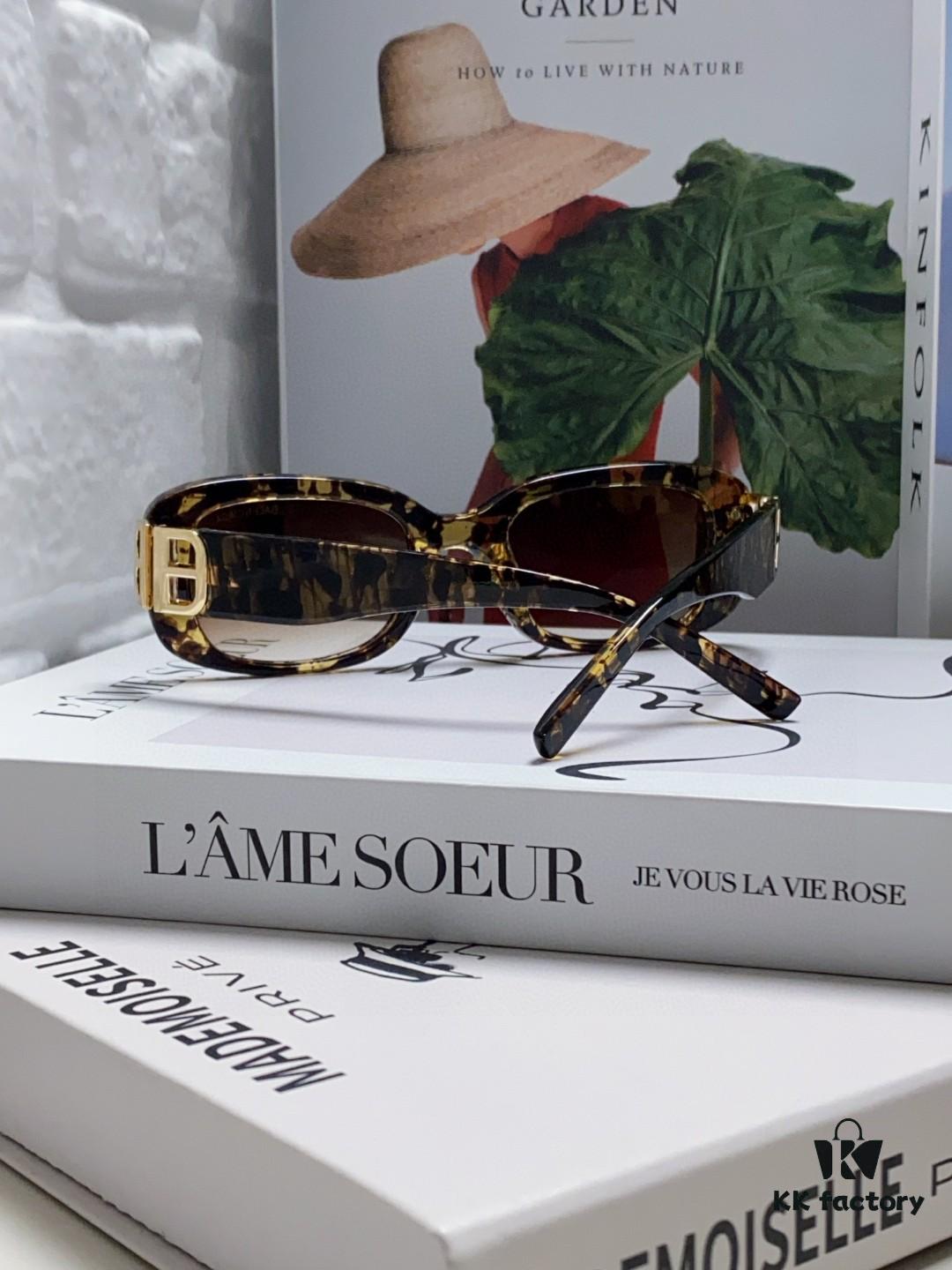 6931adb6ccd8ab3d7afa1edb Balenciaga 2024 New Arrival Women's Fashion Classic BB Narrow-Frame Sunglasses BB0310SK Eyewear