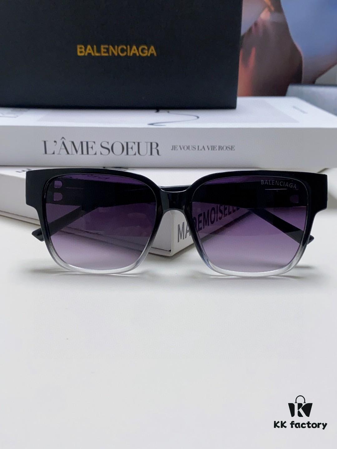 6931adb9ccd8ab3d7afa1f0f BALENCIAGA Square Retro Sunglasses with Gold BB Logo and Folding Hinge