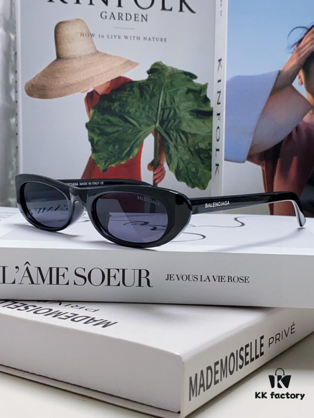 6931adbaccd8ab3d7afa1f13 Balenciaga Retro Small Oval Sunglasses Unisex, Minimalist Fashion Narrow Frame Sun Glasses for Men and Women, Stylish Face-Framing Eyewear
