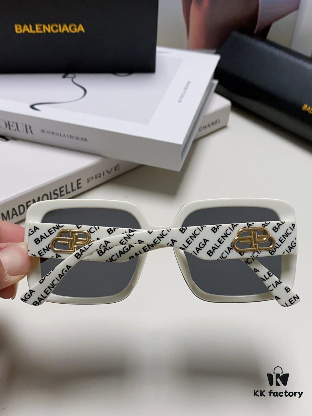 6931adbeccd8ab3d7afa1f58 BALENCIAGA Paris Fashion Street Snap Polarized Sunglasses for Women Clover Square Sunglasses Large Frame Slimming UV Protection Trendy Summer Hot Selling Eyewear