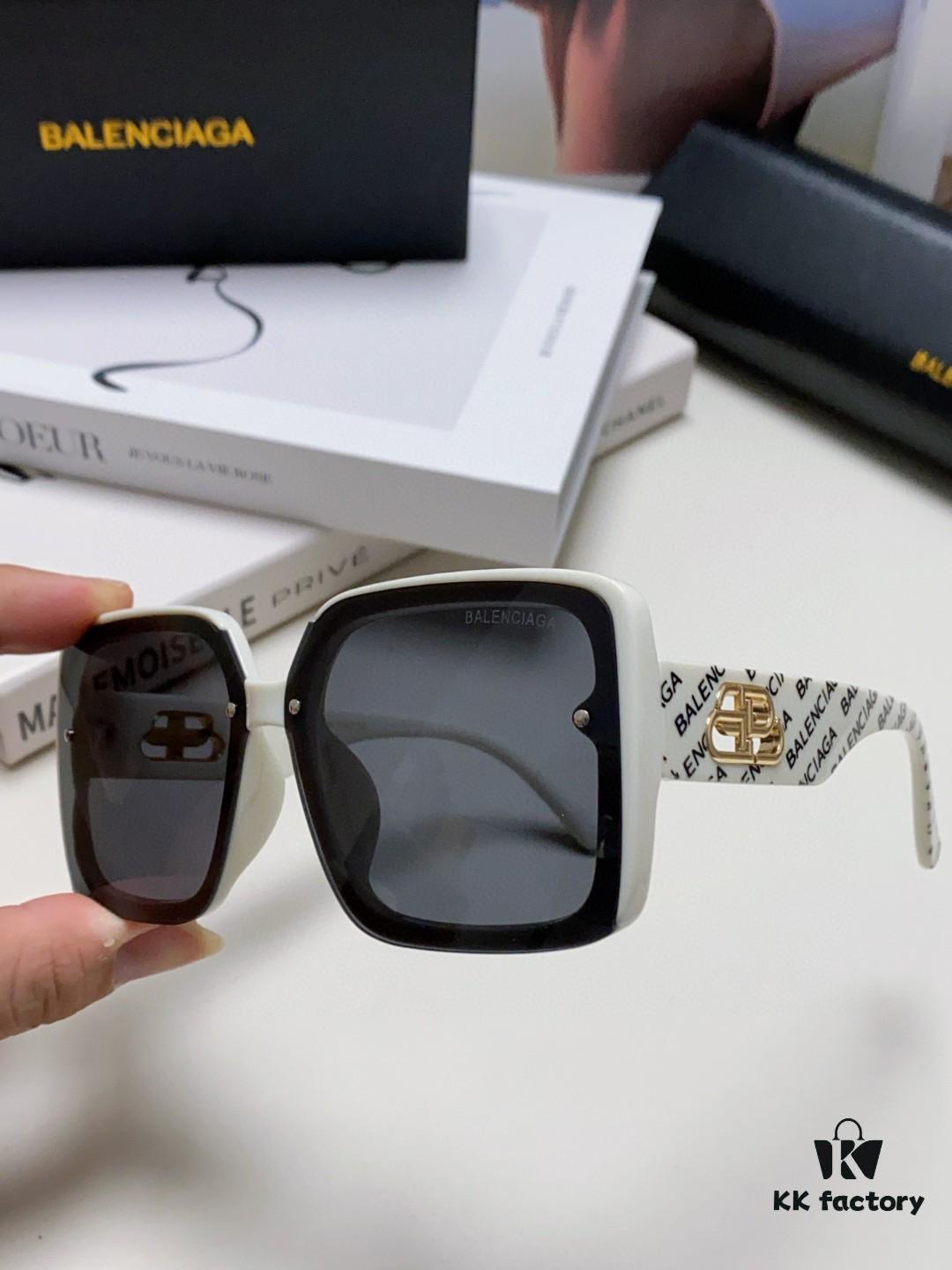 6931adbeccd8ab3d7afa1f59 BALENCIAGA Paris Fashion Street Snap Polarized Sunglasses for Women Clover Square Sunglasses Large Frame Slimming UV Protection Trendy Summer Hot Selling Eyewear