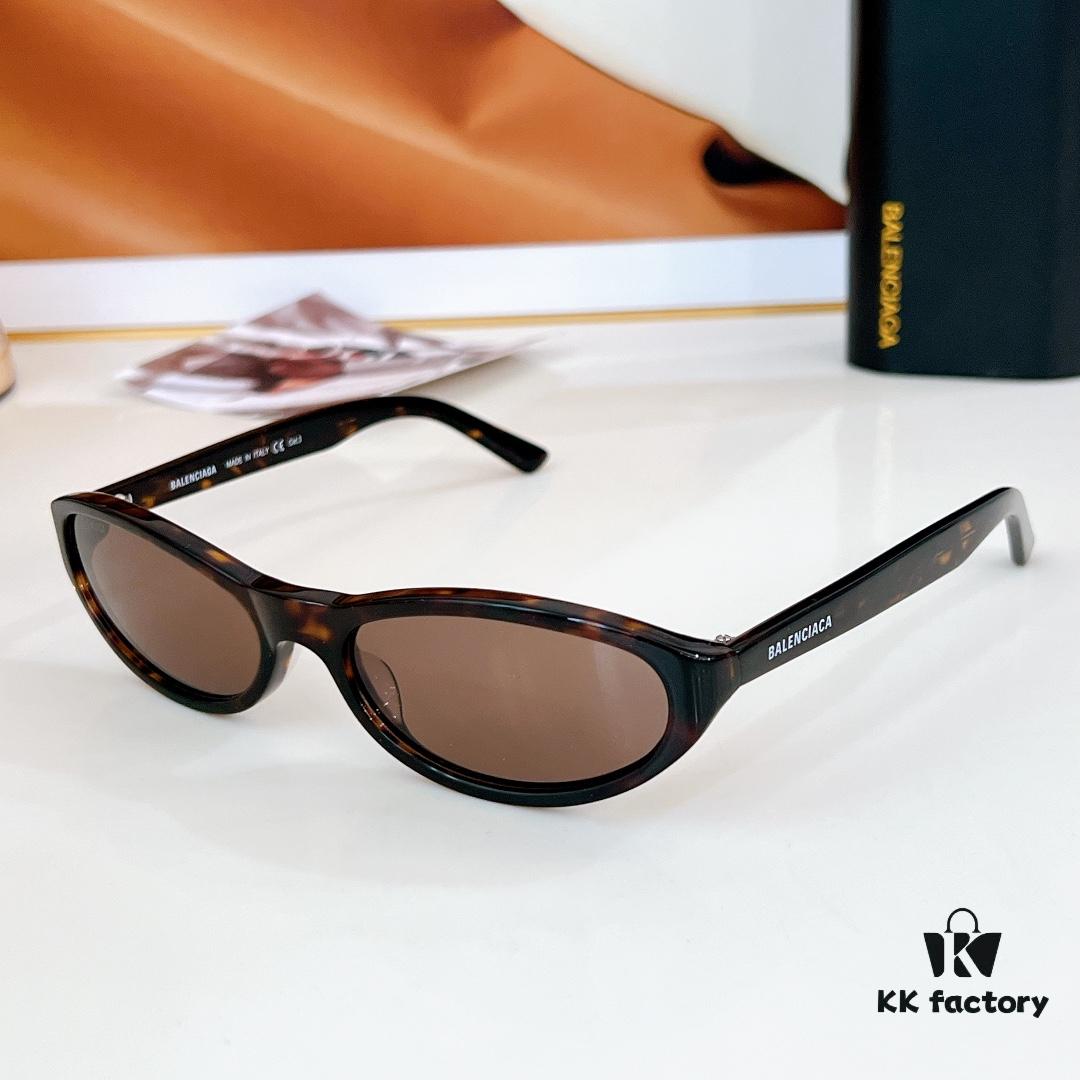 140 BALENCIAGA BB0007S Sunglasses