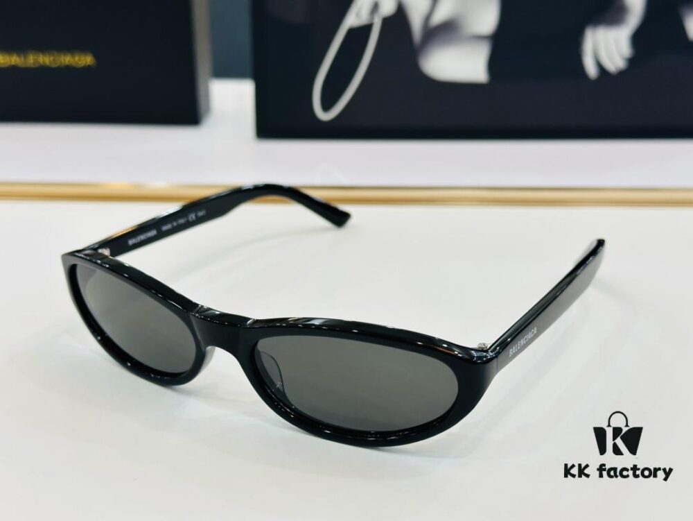 6931adc0ccd8ab3d7afa1f70 BALENCIAGA Balenciaga BB0007S Size 58□18-140 Unique and Exceptional Design That Instantly Captivates, Extremely Versatile and Stylish, Premium Quality Sunglasses