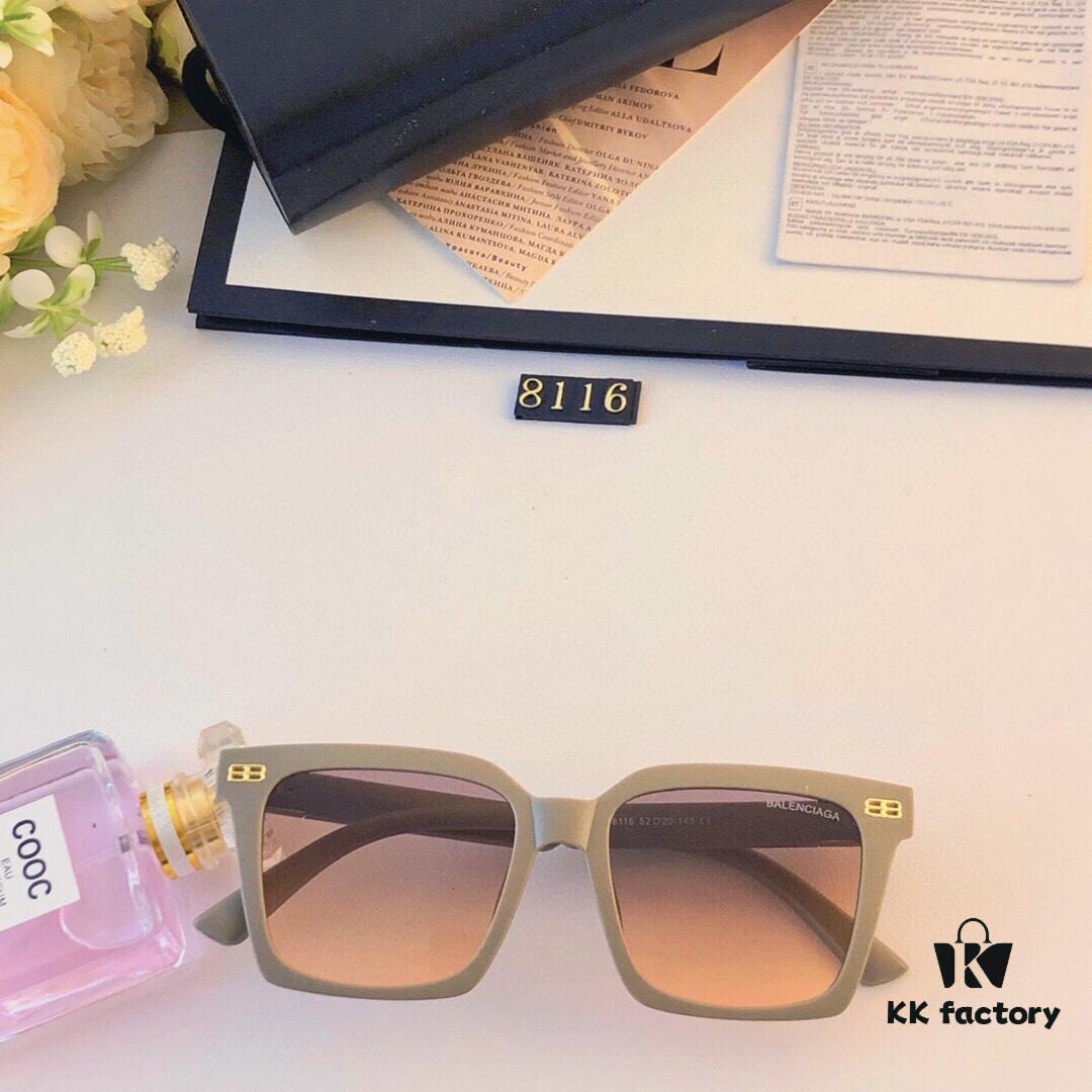 6931adc6ccd8ab3d7afa1fbe Balenciaga Retro Square Sunglasses for Women, 2024 New Ins-Style Fashionable Sun Protection Glasses, Flattering Round-Face Slimming Design