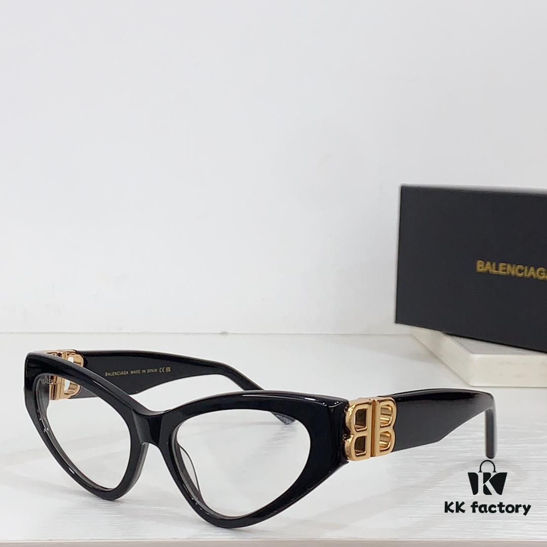 140 BALENCIAGA BB0313 Sunglasses