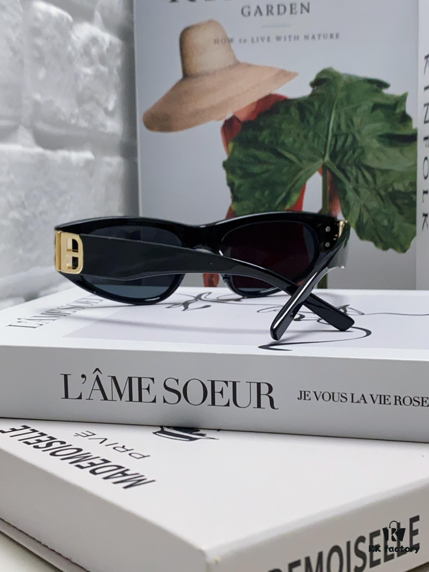 6931adc8ccd8ab3d7afa1fd8 Balenciaga Black Sunglasses Double B Streetwear Style Women's Summer Sun Glasses Ins 2024 New Arrival Hip-Hop Retro Fashion High-End UV Protection Eyewear