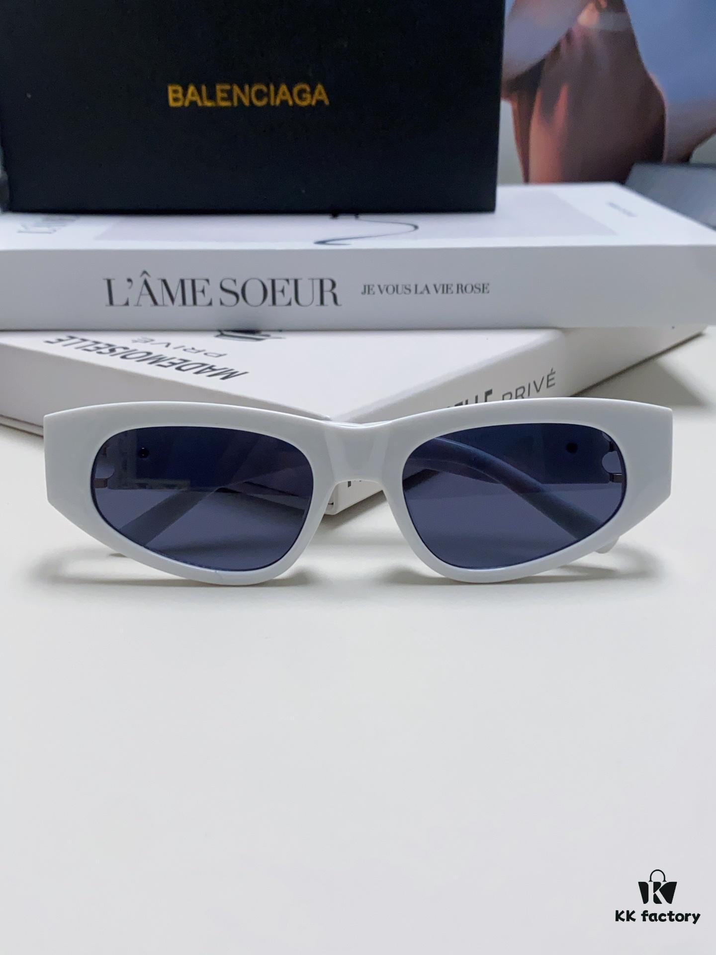 6931adc9ccd8ab3d7afa1fe8 Balenciaga Black Sunglasses Double B Streetwear Style Women's Summer Sun Glasses Ins 2024 New Hip-Hop Retro Fashion High-End UV Protection Sunglasses