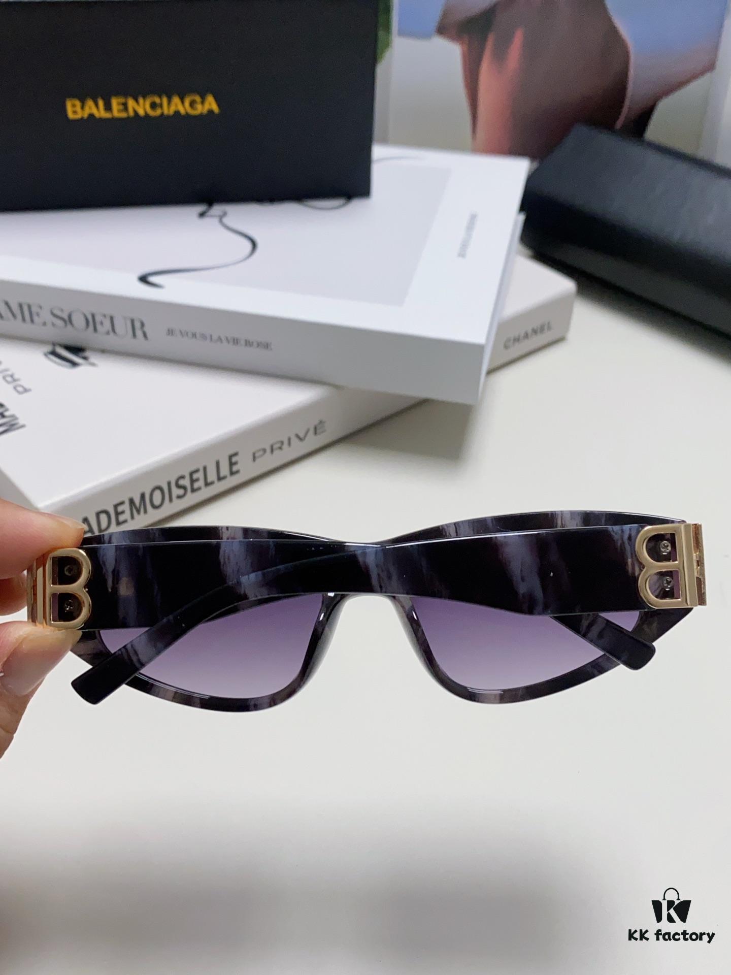 6931adcaccd8ab3d7afa1fef Balenciaga Black Sunglasses Double B Streetwear Women's Summer Sunglasses Ins 2024 New Hip-Hop Retro Fashion High-End UV Protection Eyewear