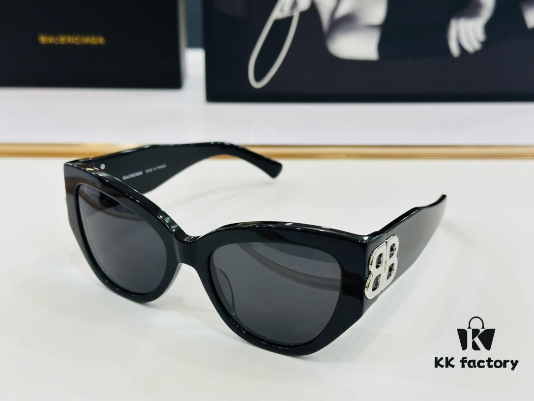 6931adcaccd8ab3d7afa1ff8 BALENCIAGA Balenciaga BB0322SK Size: 55□19-135, Unique and Stylish Design That Wins You Over at First Sight, Extremely Versatile, Fashionable and High-Quality Sunglasses