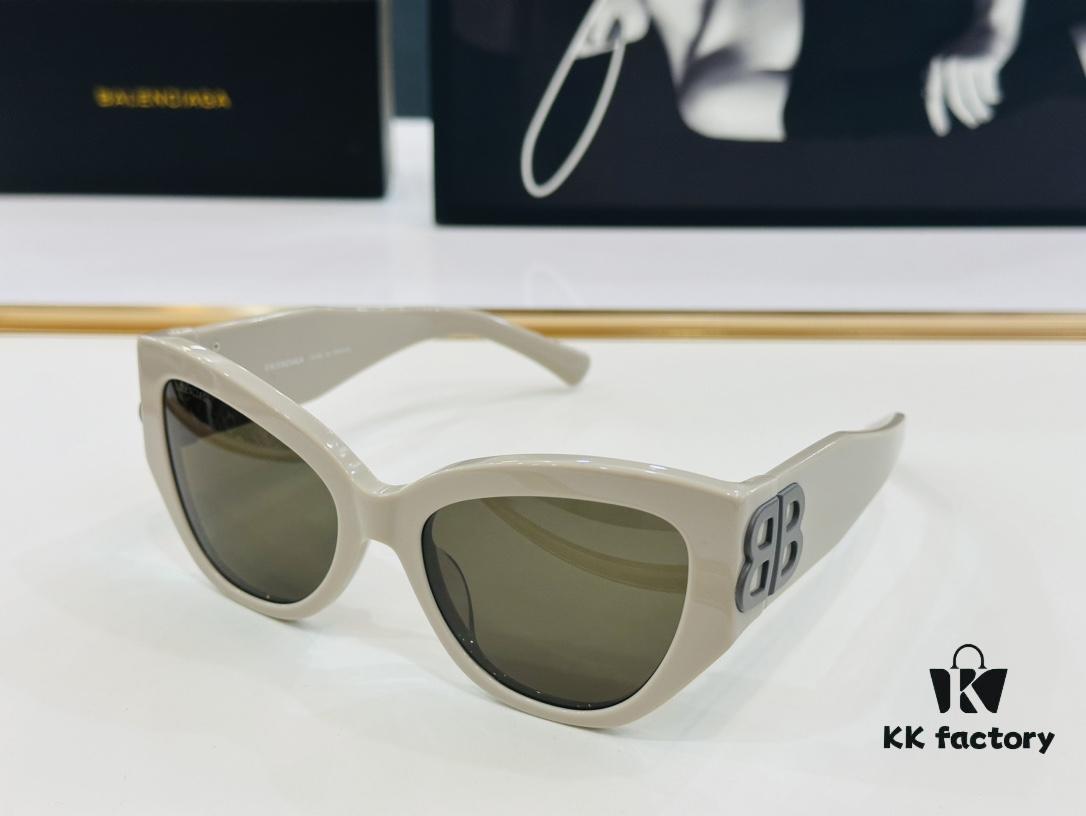 6931adcaccd8ab3d7afa1ff9 BALENCIAGA Balenciaga BB0322SK Size: 55□19-135, Unique and Stylish Design That Wins You Over at First Sight, Extremely Versatile, Fashionable and High-Quality Sunglasses