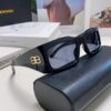 6931add0ccd8ab3d7afa203c Balenciaga Black Square Frame BB Logo Sunglasses for Women, Stylish and Slimming UV-Protective Sun Glasses, Trendy Must-Have Fashion Accessory