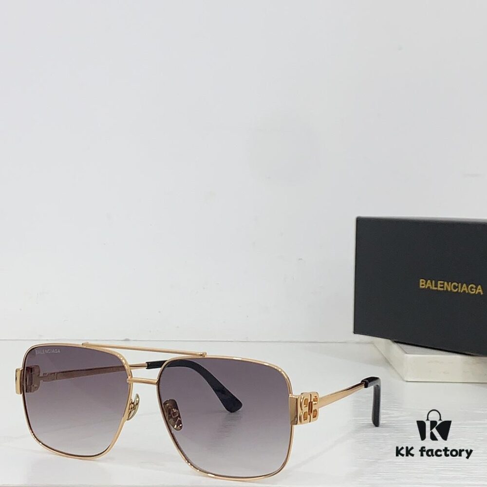 6931add3ccd8ab3d7afa206c Balenciaga BB04001 Sunglasses
