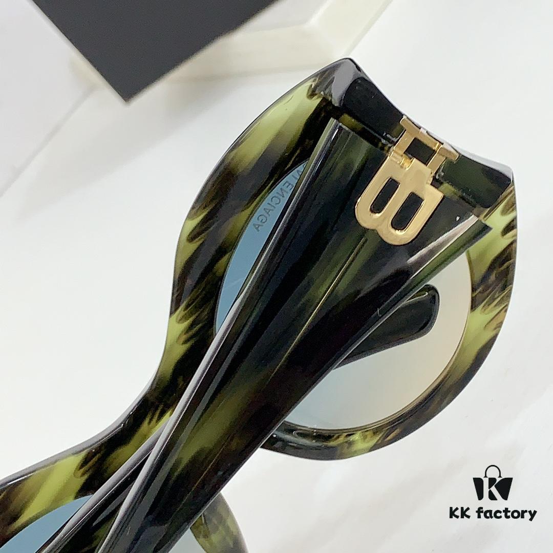 BALENCIAGA Balenciaga Model: BB0256 SIZE: 56□24-130 Eyeglasses Sunglasses