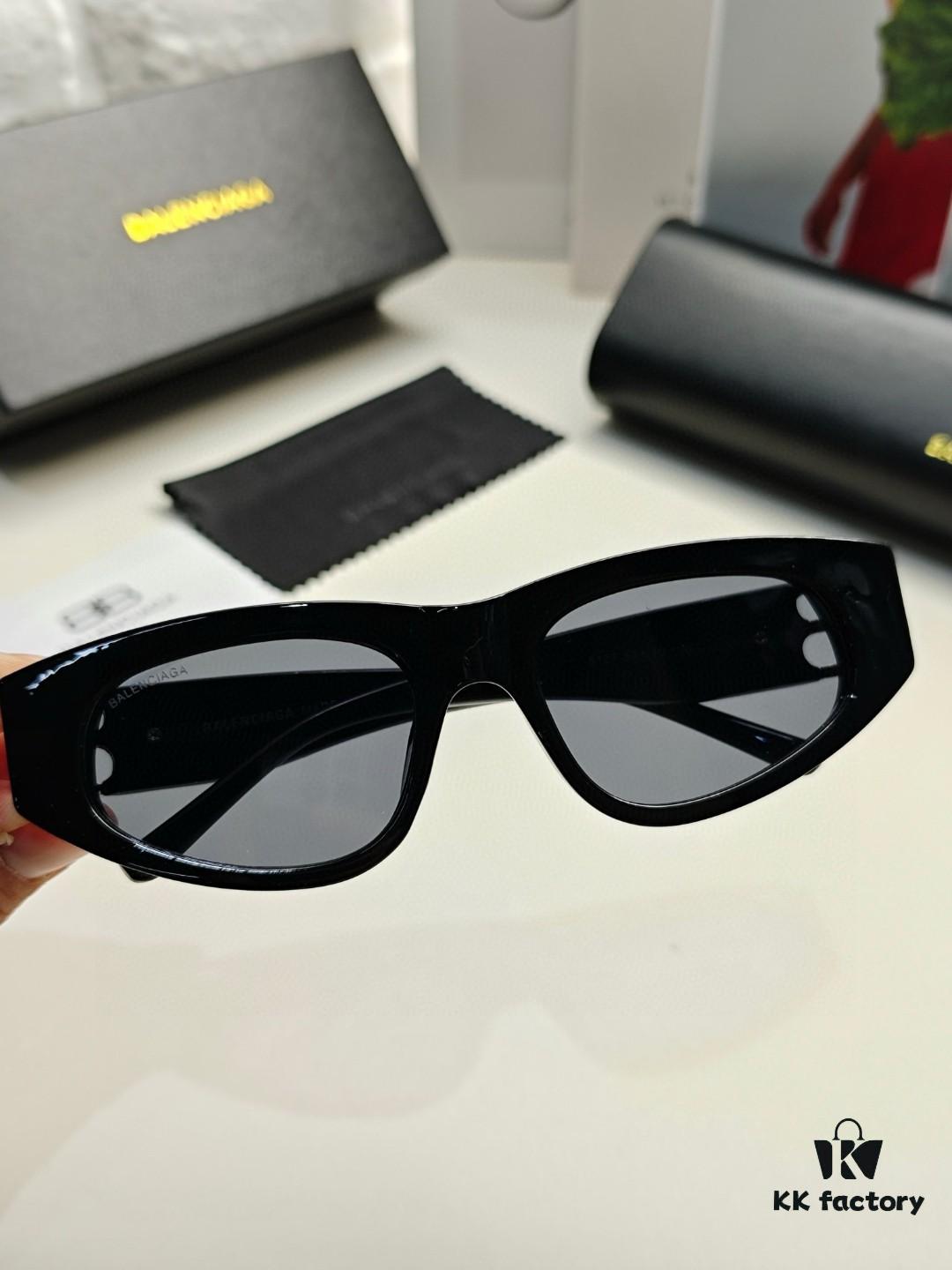 6931addaccd8ab3d7afa20cb Balenciaga Black Sunglasses Double B Streetwear Women's Summer Sun Glasses Ins 2024 New Hip-Hop Retro Fashion High-End UV Protection Sunglasses