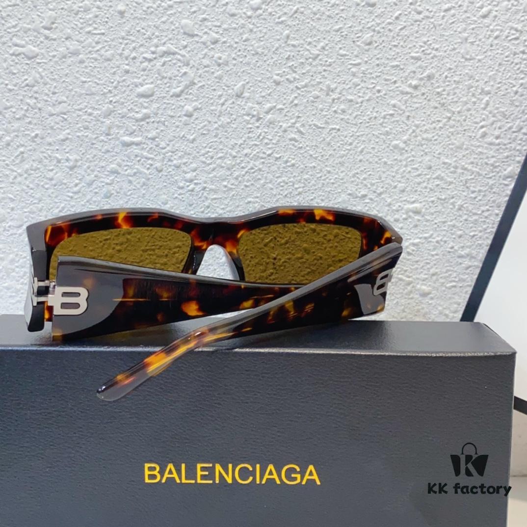 6931addeccd8ab3d7afa20ff High-end! Official Website New Arrival Synchronization BALENCIAGA Balenciaga Signature Double BB Matte Logo Temples Oversized Frame Minimalist Stylish and Face-Contouring