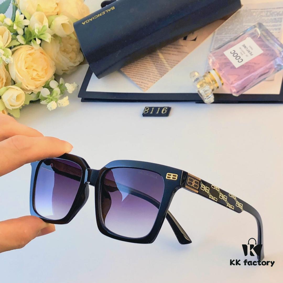 6931addeccd8ab3d7afa2103 BalenCiaga Retro Square Sunglasses for Women, 2024 New Arrival Fashion Sun Glasses with UV Protection, Stylish Round Frame Shades for Oval Face, Instagram Trendy Oversized Eyewear
