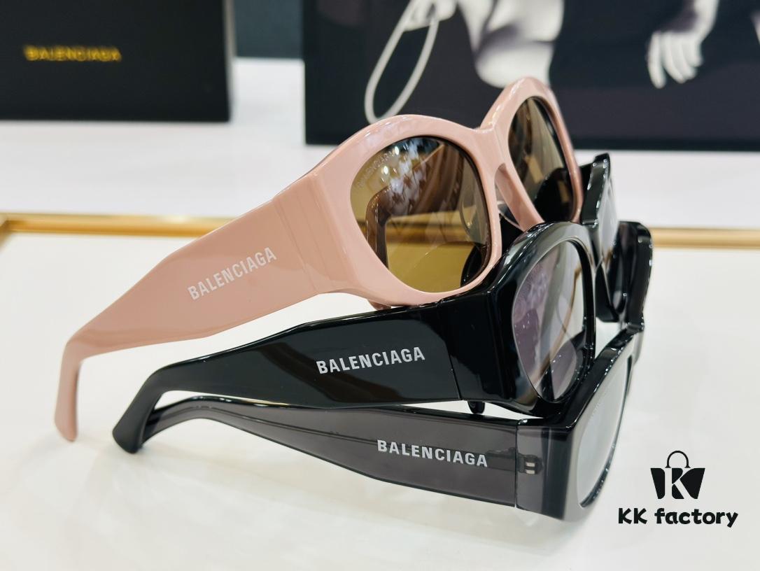 6931ade2ccd8ab3d7afa212a BALENCIAGA Balenciaga BB0329S Size: 56□18-135 Unique and Eye-Catching Design, Extremely Versatile Style, FD Universal Fashion, Premium Quality Sunglasses