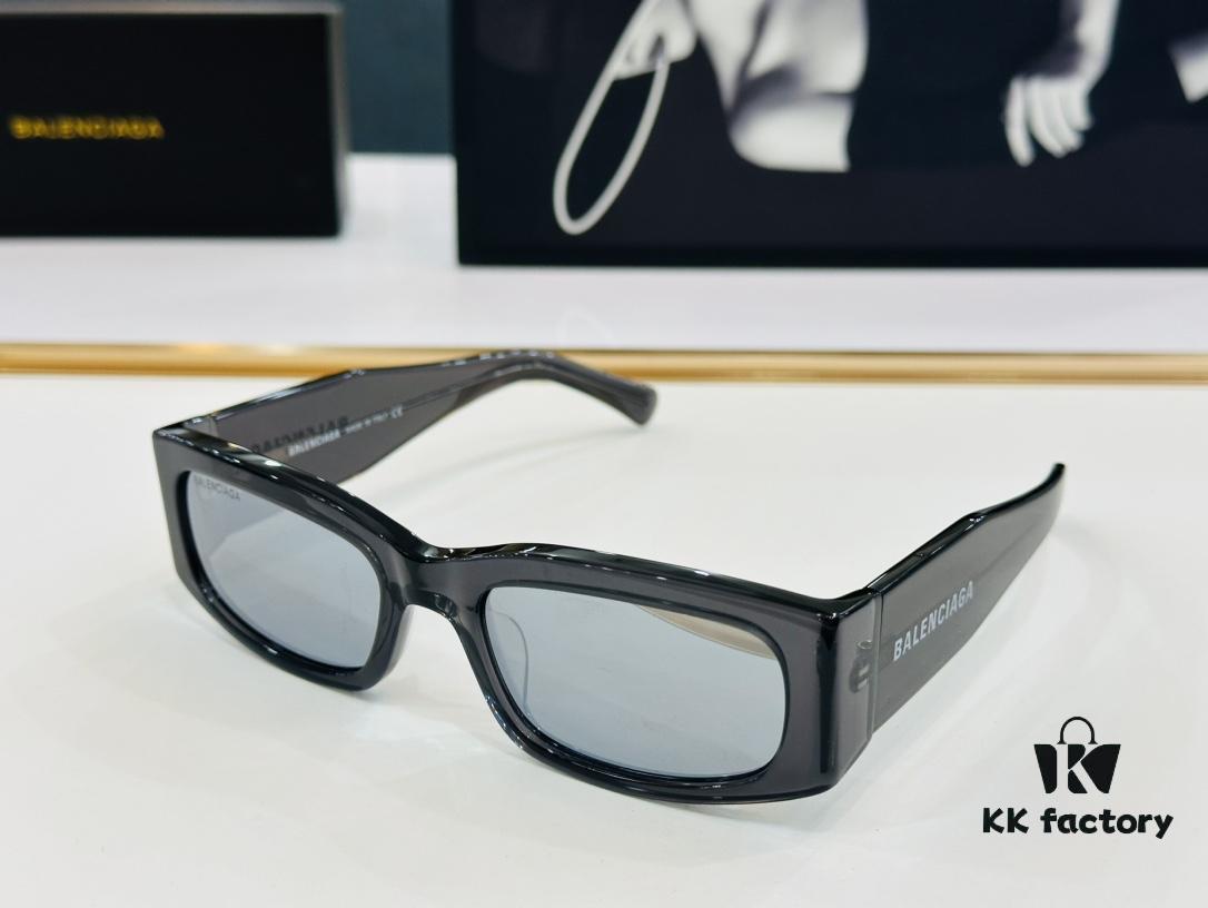 6931ade4ccd8ab3d7afa2145 BALENCIAGA BB0328S Size: 56 □ 20-135 A uniquely designed frame that wins hearts at first sight, exceptionally versatile and stylish, premium quality sunglasses