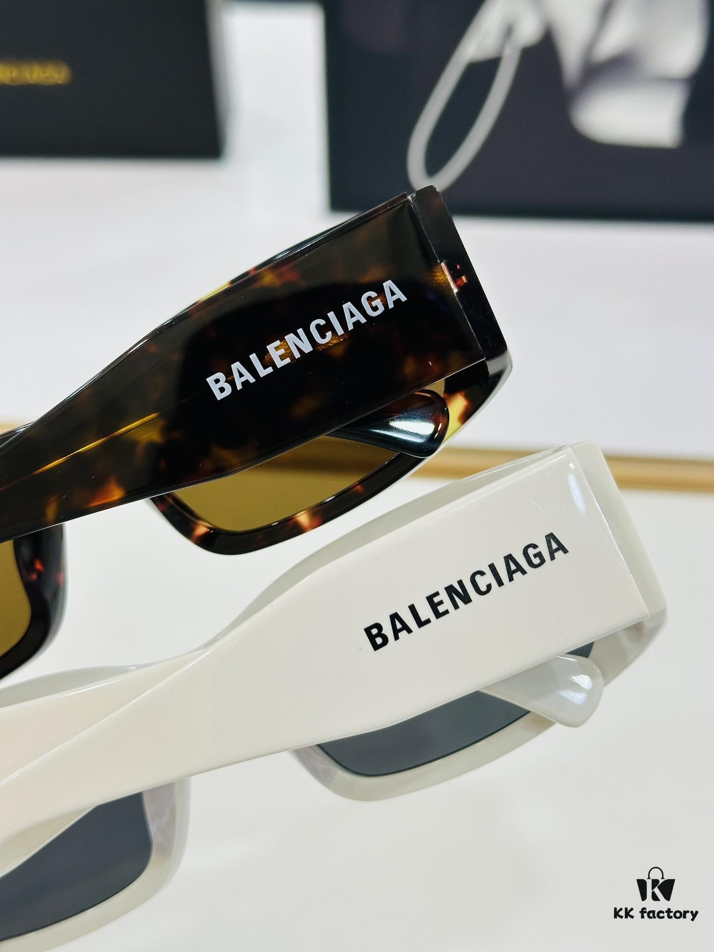 6931ade4ccd8ab3d7afa2146 BALENCIAGA BB0328S Size: 56 □ 20-135 A uniquely designed frame that wins hearts at first sight, exceptionally versatile and stylish, premium quality sunglasses