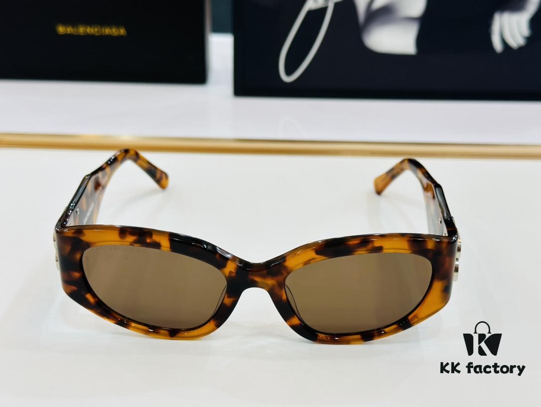 6931ade4ccd8ab3d7afa214f BALENCIAGA BB0324S Sunglasses, Size 55-20-130, Unique and Stylish Design, Highly Versatile Fashion Eyewear