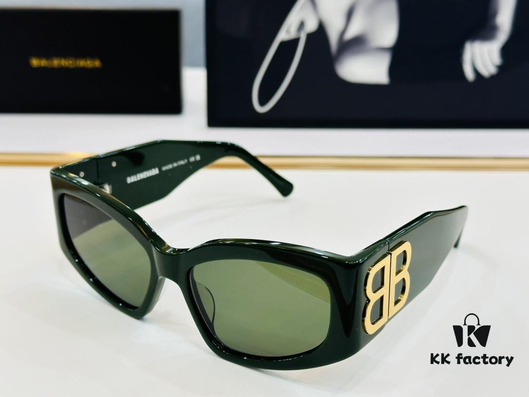 6931adedccd8ab3d7afa21c9 BALENCIAGA BB0321S Size 57□18-130 Stylish Unisex Sunglasses with Unique Frame Design