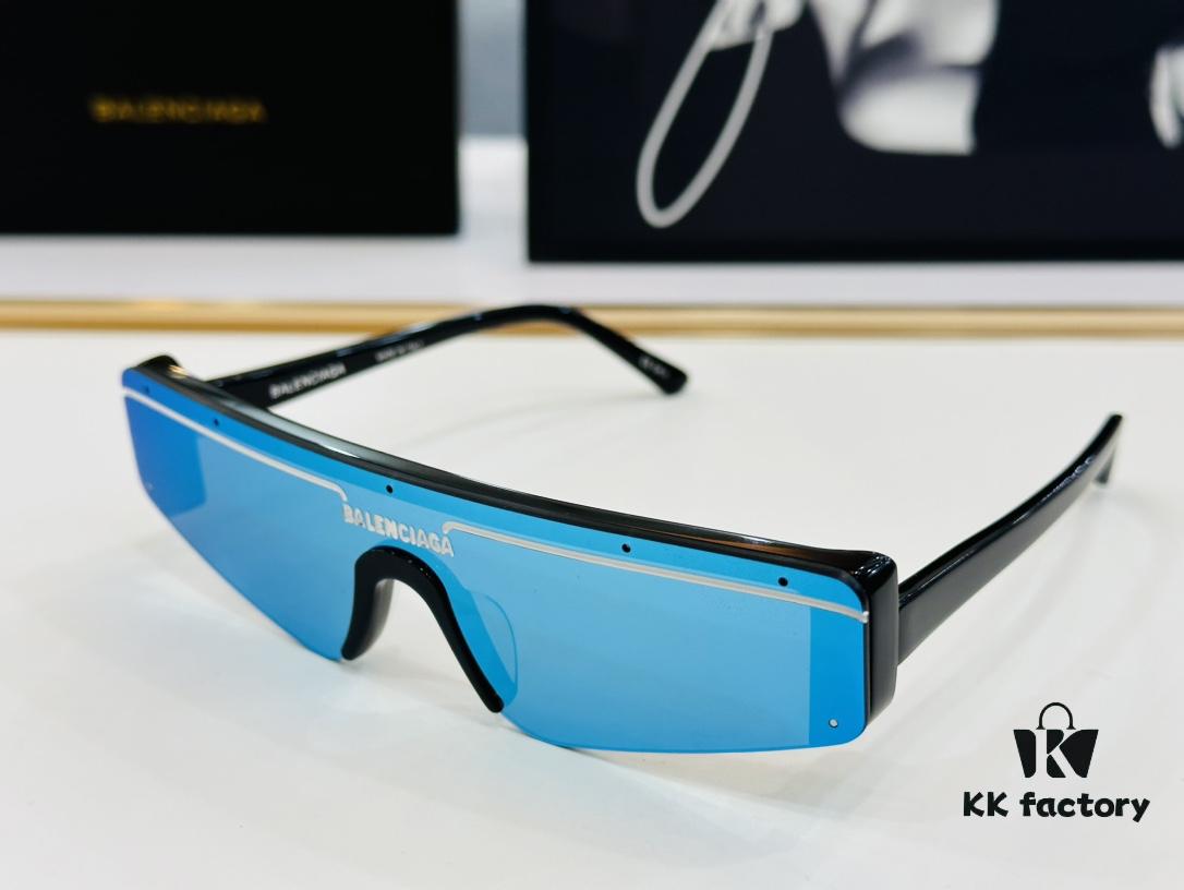 6931adeeccd8ab3d7afa21d1 BALENCIAGA BB003S Size: 99□01-140 Unique and Stylish Design Instantly Eye-Catching Versatile Fashion High-Quality Sunglasses