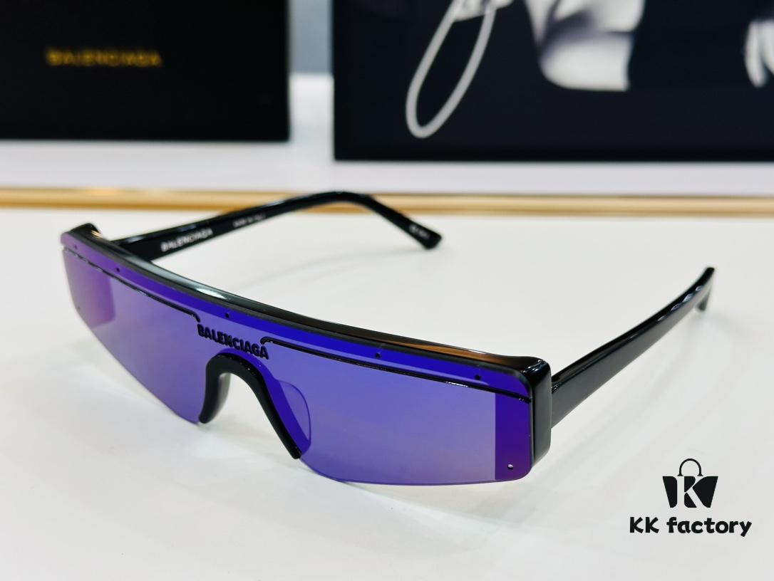 6931adeeccd8ab3d7afa21d3 BALENCIAGA BB003S Size: 99□01-140 Unique and Stylish Design Instantly Eye-Catching Versatile Fashion High-Quality Sunglasses