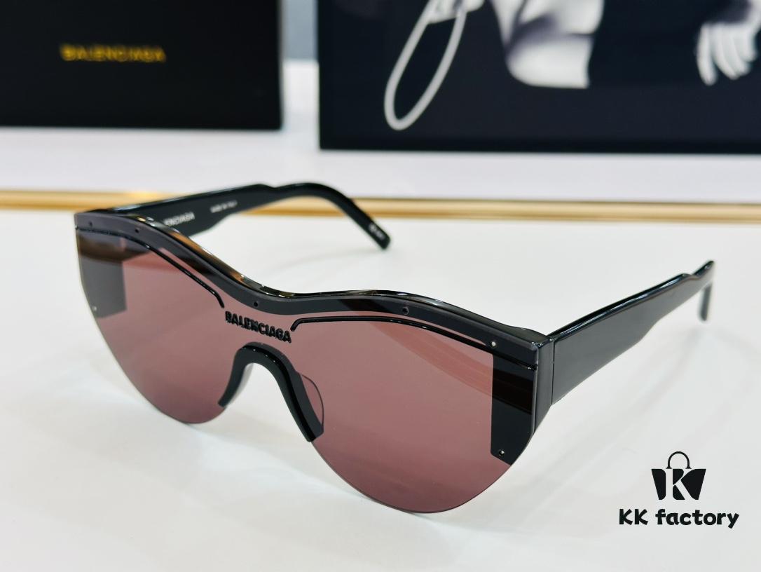 6931adeeccd8ab3d7afa21d9 BALENCIAGA BB004S Sunglasses, Size 99□01-145, Unique and Stylish Design, Highly Versatile and Premium Quality